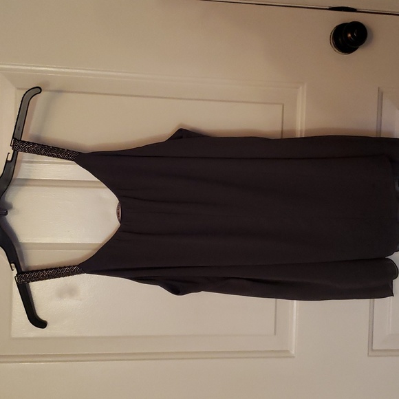 Tank - Picture 6 of 8